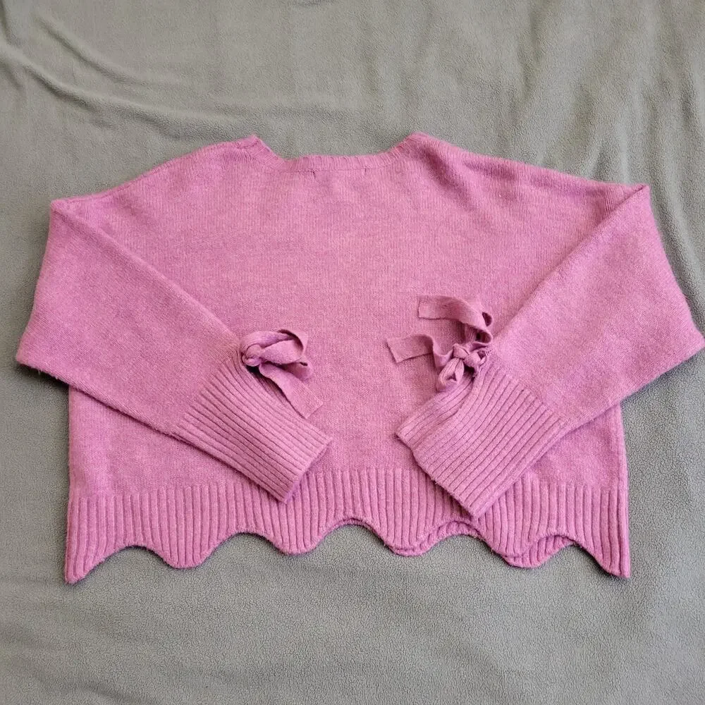 FOREVER 21 COMTEMPORARY Sweater cropped top purple scallooped slit arms cozy - Picture 8 of 13